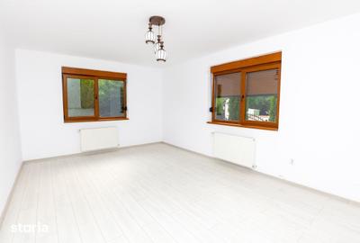 Casă cu 5 camere cu Teren 1029 Mp în Bezdead - 3