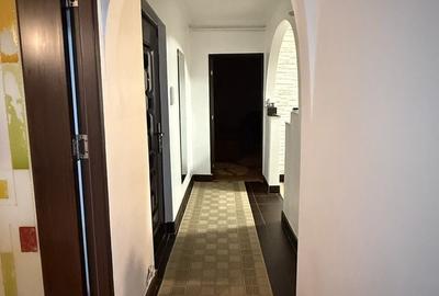Apartament cu 3 camere decomandat în Exterior Vest - 5