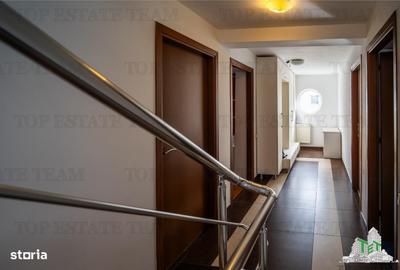Casă cu 4 camere cu Teren 500 Mp în Central