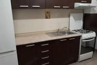 Garsonieră decomandată în Olimpia-Stadion