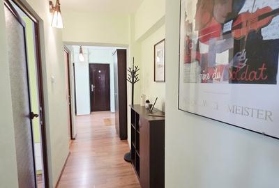 Apartament cu 3 camere decomandat, mobilat în Piața Centrală - 11