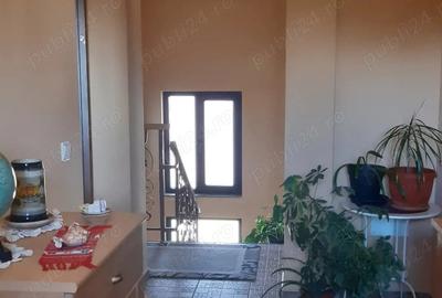 Casă cu 5 camere cu Teren 550 Mp în Central - 4