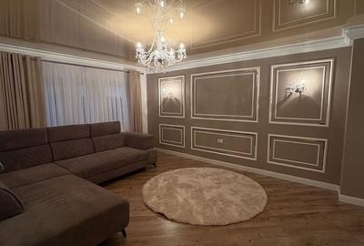 Apartament cu 4 camere decomandat în Central