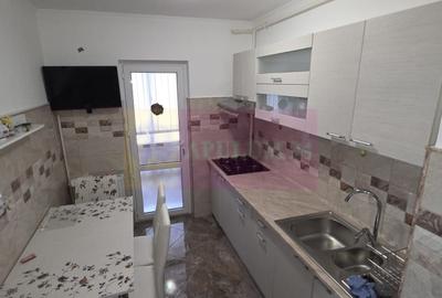 Apartament cu 3 camere decomandat în Central - 9