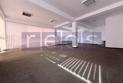 Birou, de 212 mp, în Central