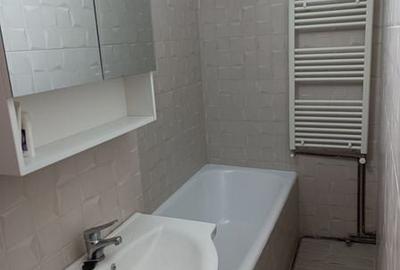 Apartament cu 3 camere în Central - 2