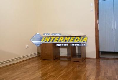Apartament cu 3 camere decomandat, mobilat în Cetate - 14