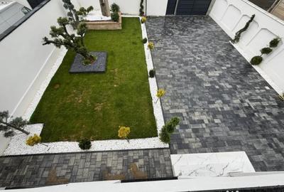 Casă cu 3 camere cu Teren 370 Mp în Central