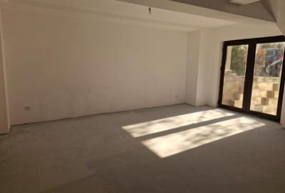 Spațiu comercial, de 130 mp, în Faleza Nord - 1
