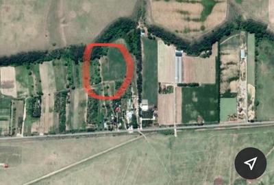 Teren de 1100 mp, în Central