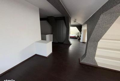 Apartament cu 4 camere în Străulești