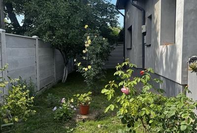 Casă cu 4 camere în Central - 2