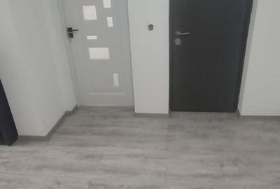 Apartament cu 3 camere decomandat în Gălăuțaș