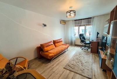 Apartament cu 3 camere decomandat, mobilat în Nord