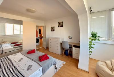 Apartament cu 3 camere decomandat în Plopilor - 2