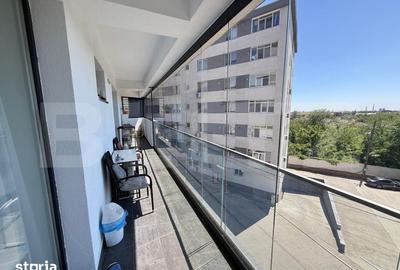 Apartament cu 4 camere decomandat în 9 Mai - 2