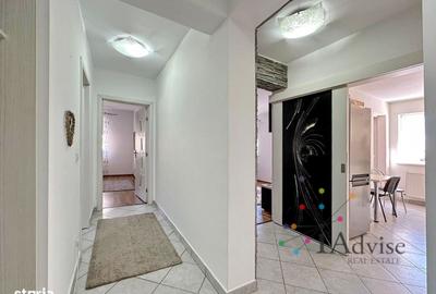 Apartament cu 2 camere decomandat, mobilat în Central