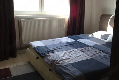Apartament cu 2 camere decomandat în Petros