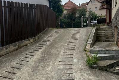 Spațiu comercial, în Gruia