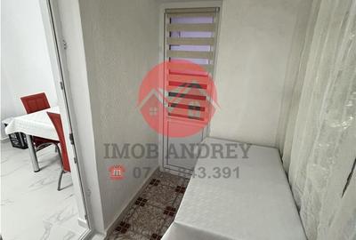 Apartament cu 2 camere decomandat în E3