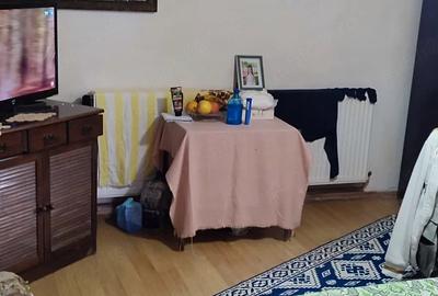 Casă cu 2 camere cu Teren 800 Mp în Central