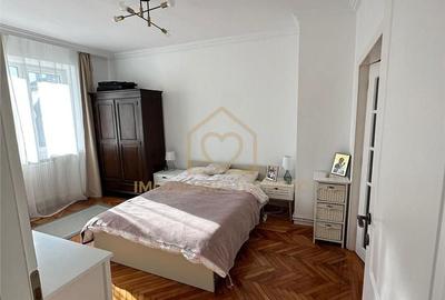 Apartament cu 3 camere în Valea Roșie