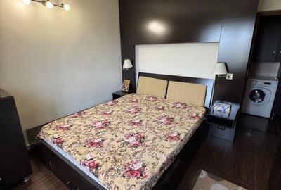 Apartament cu 2 camere decomandat în Malu Roșu