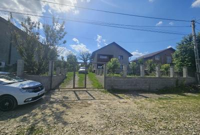 Casă cu 3 camere în Curături - 1