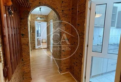 Apartament cu 3 camere decomandat în Rogerius - 4