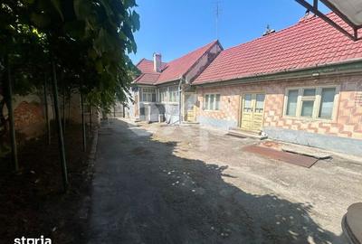 Casă cu 7 camere cu Teren 1141 Mp în Hoghiz - 6