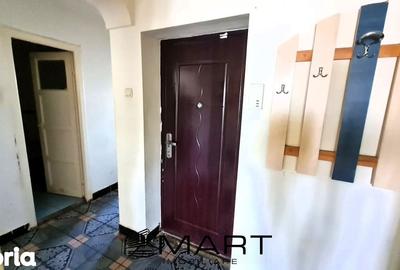 Apartament cu 2 camere decomandat, mobilat în Central