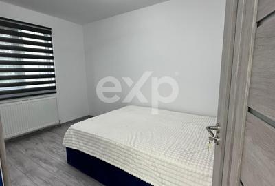 Apartament cu 3 camere semidecomandat, mobilat în Micro 8 - 6