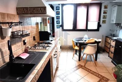 Apartament cu 3 camere decomandat în Calea Galați - 4