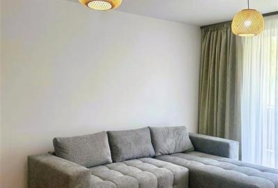 Apartament cu 3 camere decomandat, mobilat în Răcădău