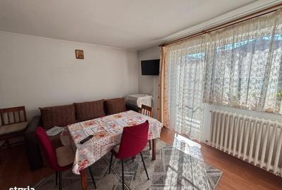 Apartament cu 3 camere în Sub Arini