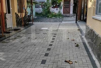 Casă cu 2 camere cu Teren 100 Mp în Central - 1