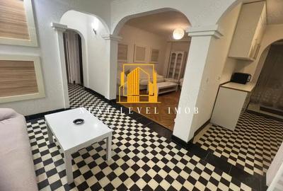 Apartament cu 3 camere decomandat, mobilat în Ultracentral