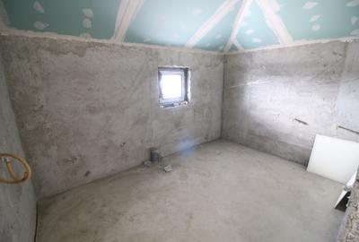 Casă individuală cu 4 camere cu Teren 1000 Mp în Costi - 14