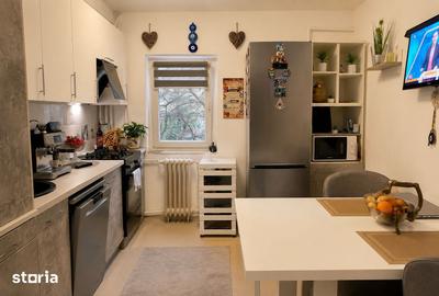 Apartament cu 2 camere semidecomandat, mobilat în Est