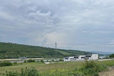 Teren de 529 mp, în Central - 4