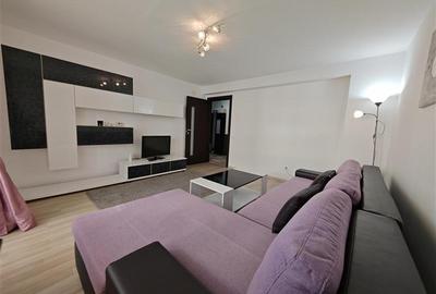 Apartament cu 2 camere decomandat, mobilat în Tractorul