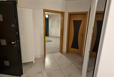 Apartament cu 2 camere decomandat, mobilat în Girocului