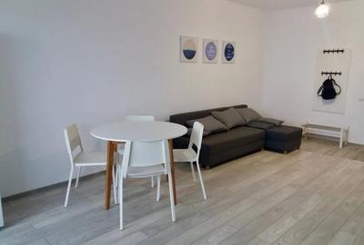Apartament cu 2 camere semidecomandat, mobilat în Florești