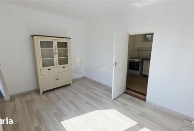 Casă cu 2 camere cu Canalizare în Dâmbul Rotund - 3