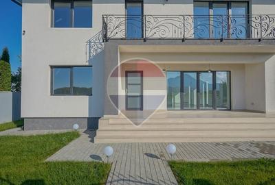 Casă cu 5 camere cu Teren 400 Mp în Bunloc