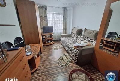 Garsonieră în Vest