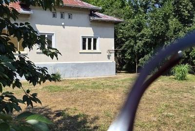 Casă cu 4 camere cu Teren 112 Mp în Central - 3