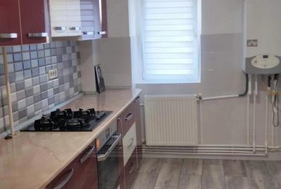 Apartament cu 3 camere decomandat în Central - 8