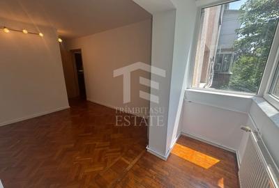 Apartament cu 4 camere decomandat în Crângași - 2