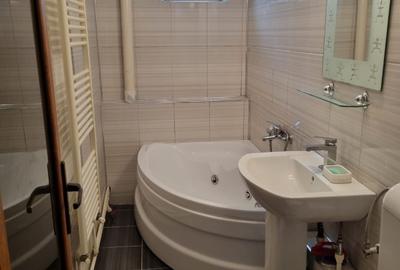 Apartament cu 2 camere decomandat în Ultracentral - 4